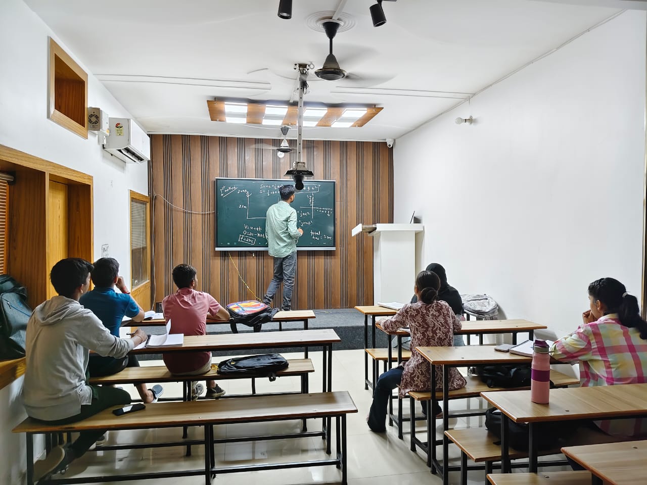 Focused Learning Environment